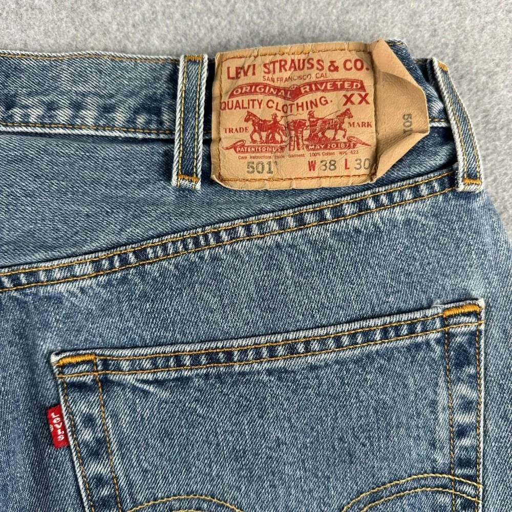 Vintage Levi's 501 XX Jeans Mens 38x30 Blue Original Fit Button Fly Straight Leg